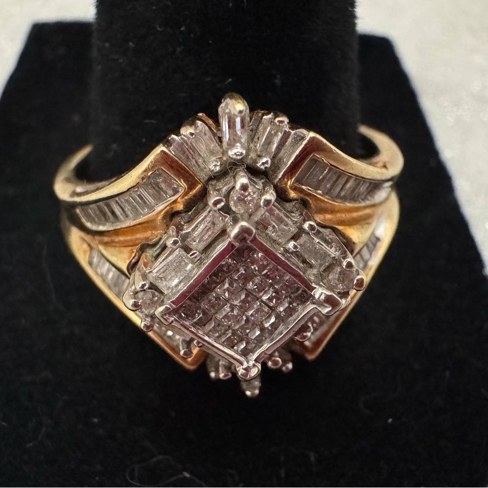 DIAMOND “DINNER” or “ENGAGEMENT” Ring